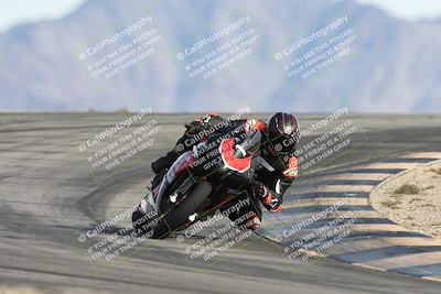 media/Nov-16-2025-Race Pace (Sun) [[8c5fa54630]]/Verified Riders/8-Turn 12 (120pm)/